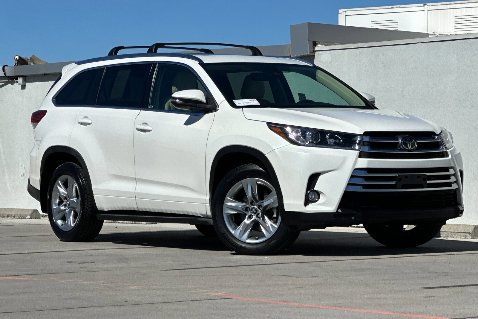 Used 2018 Toyota Highlander Limited with VIN 5TDDZRFH1JS493078 for sale in Concord, CA