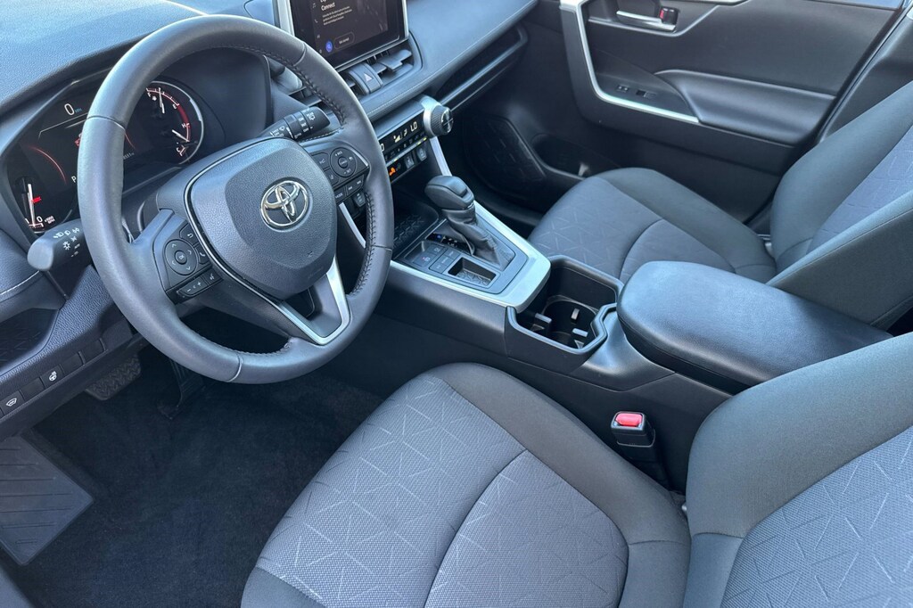 Used 2025 Toyota RAV4 XLE SUV