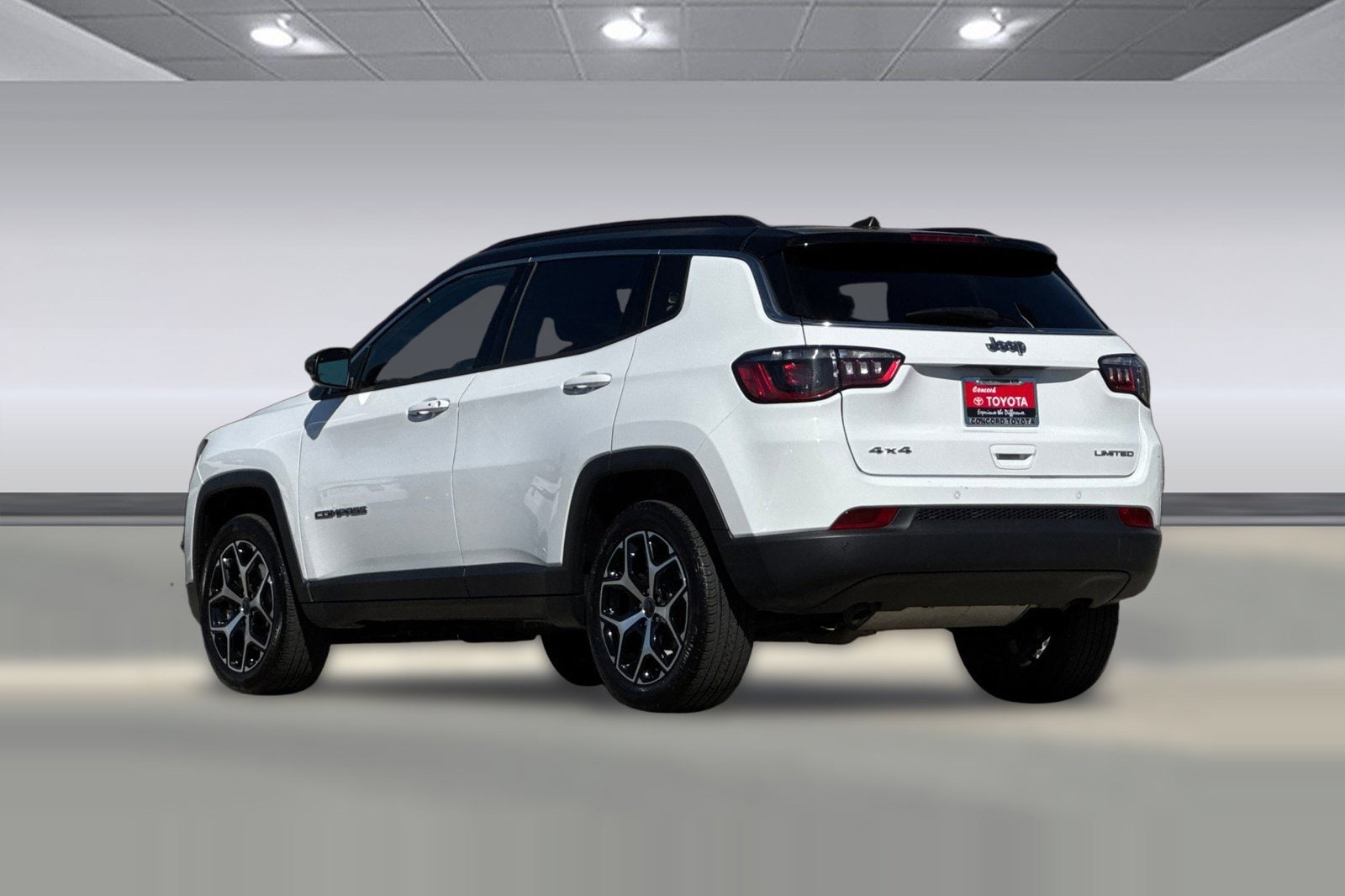 2025 Jeep Compass Limited photo 6