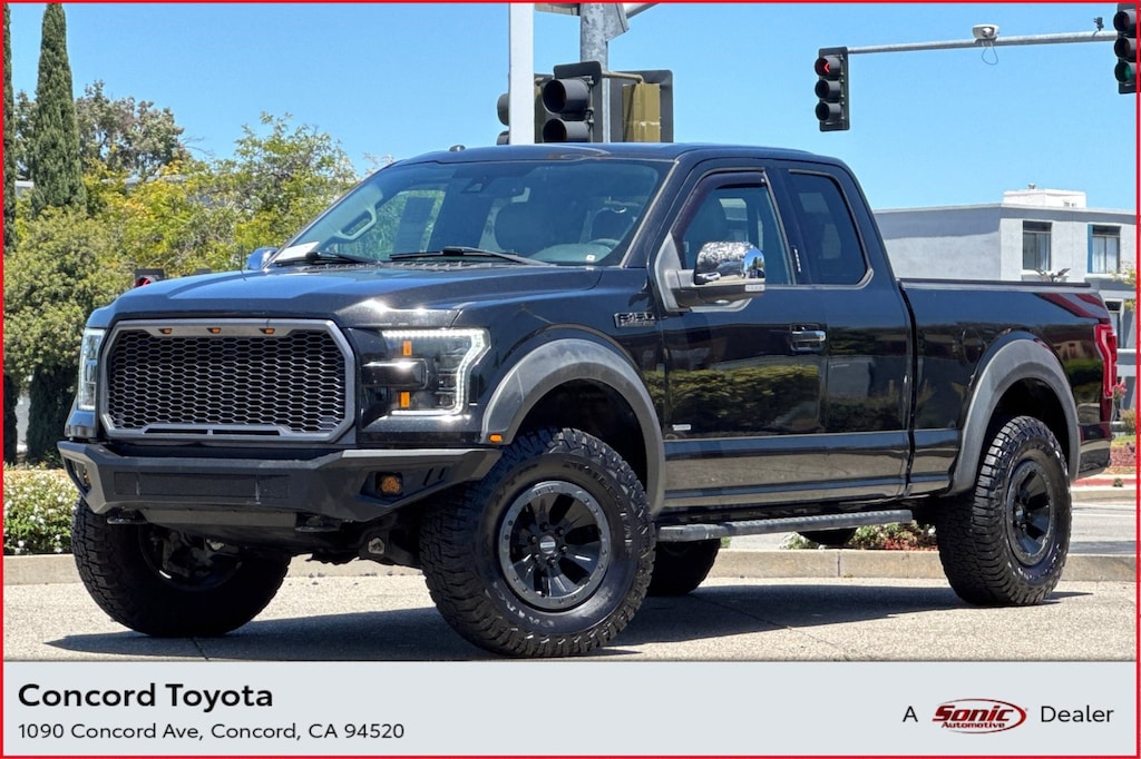 Used 2015 Ford F-150 Lariat Truck SuperCab Styleside