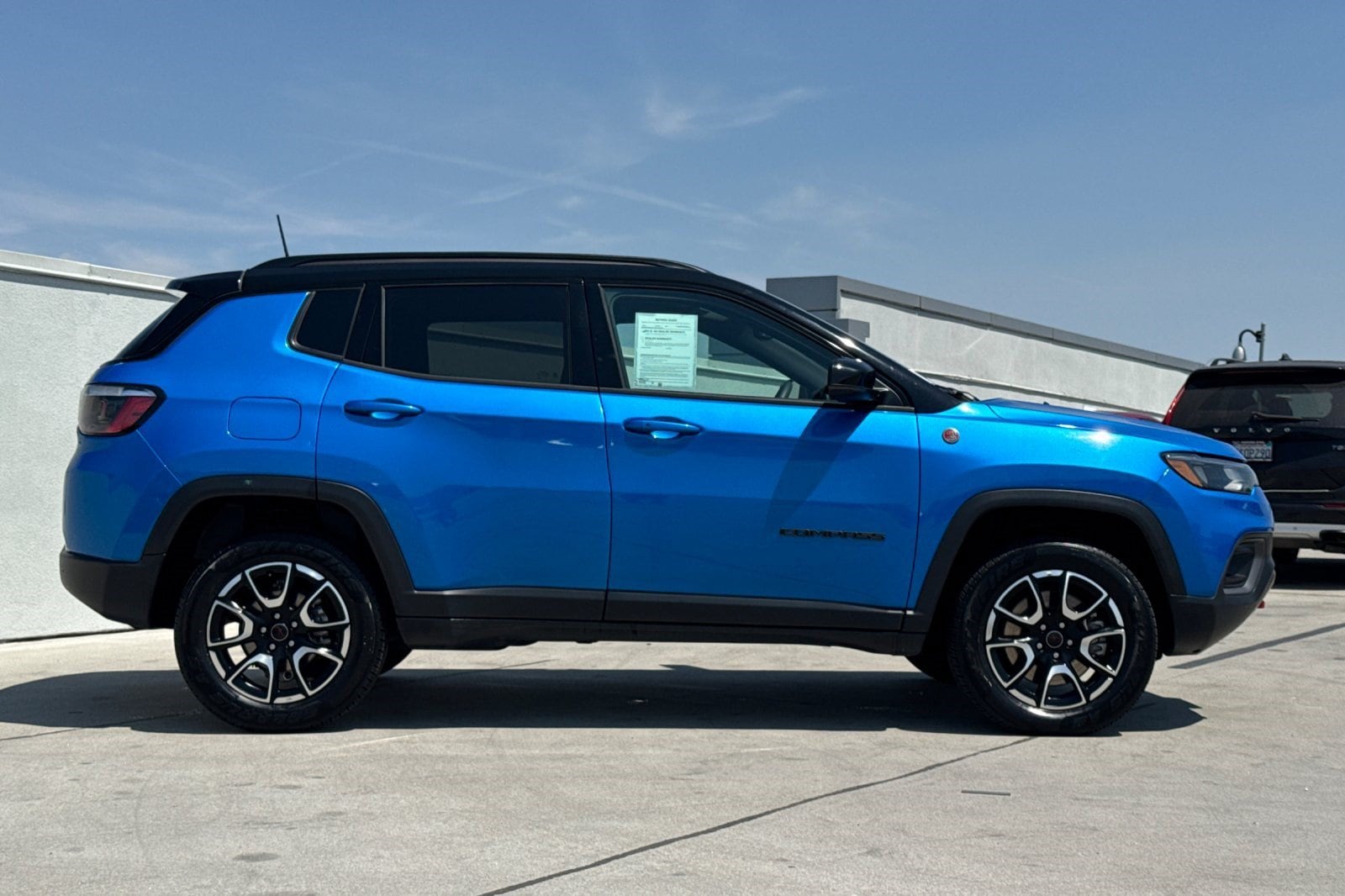 2025 Jeep Compass Trailhawk - Photo 8