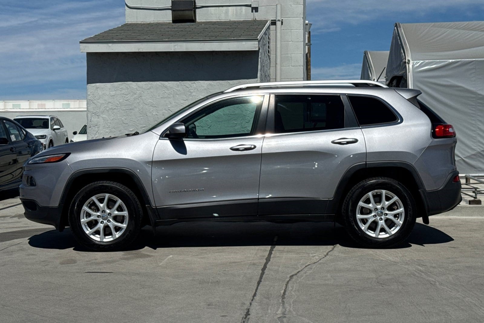 Used 2018 Jeep Cherokee Latitude with VIN 1C4PJMCB2JD579213 for sale in Concord, CA