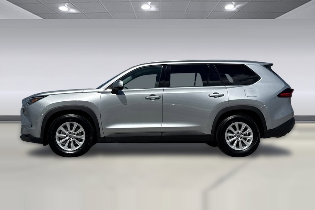 Used 2025 Toyota Grand Highlander XLE SUV