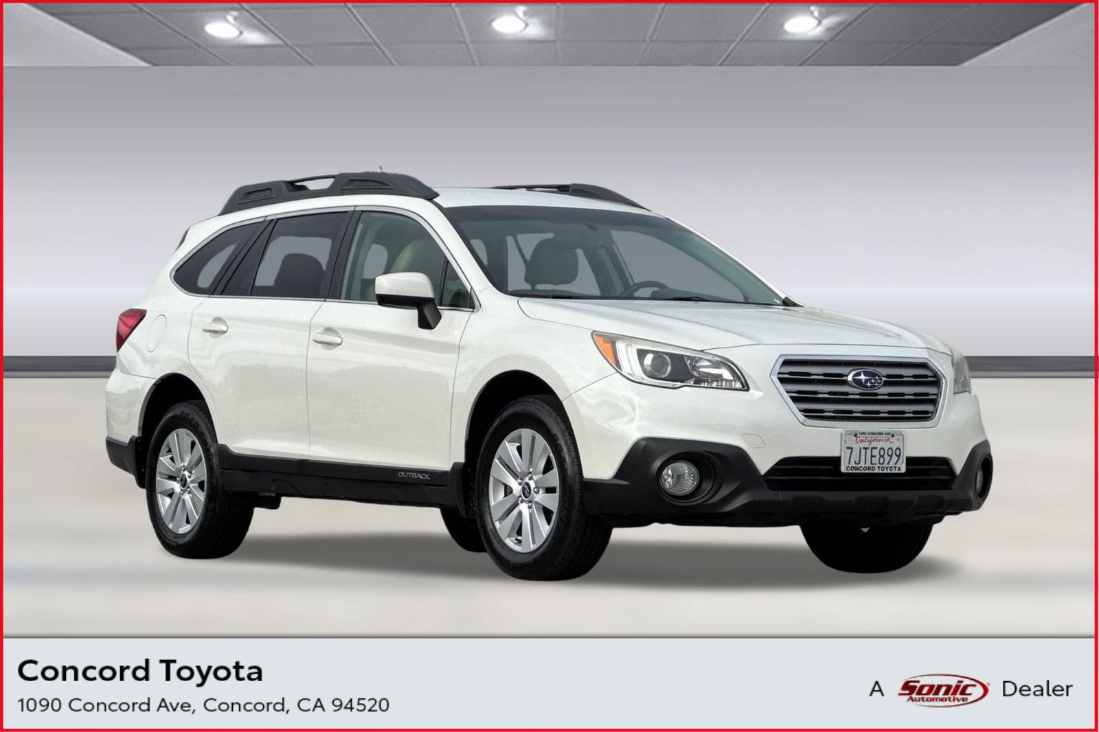 2015 Subaru Outback Premium's photo