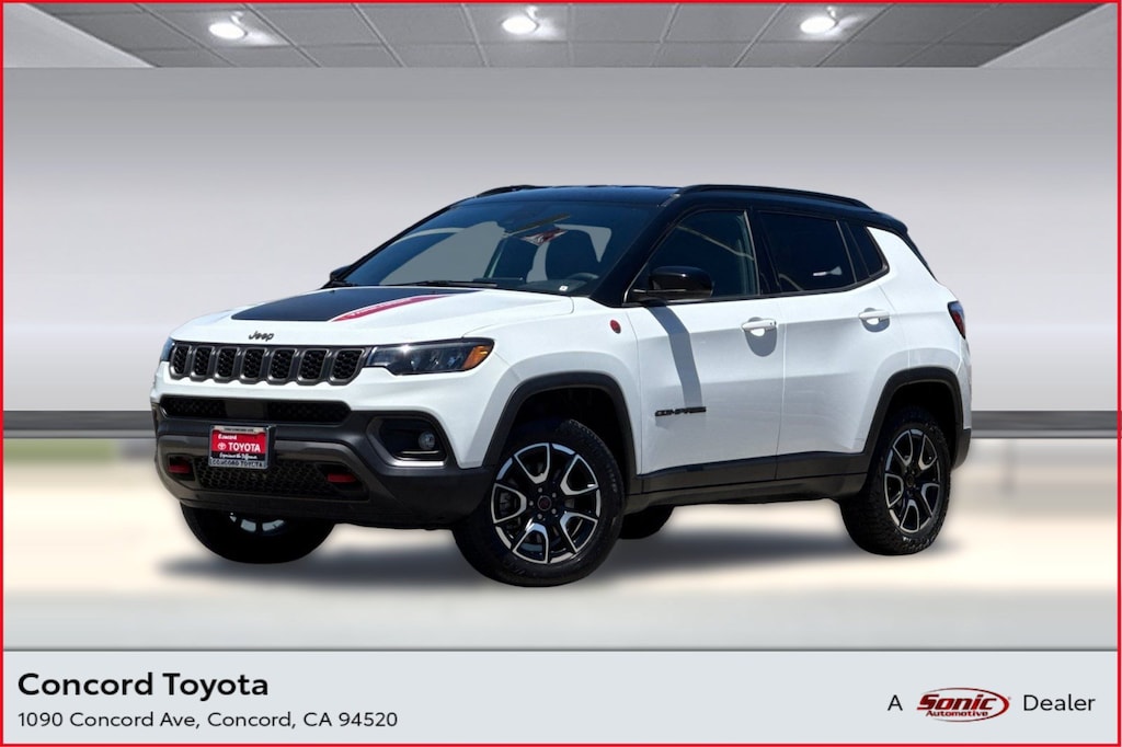 Used 2025 Jeep Compass Trailhawk SUV