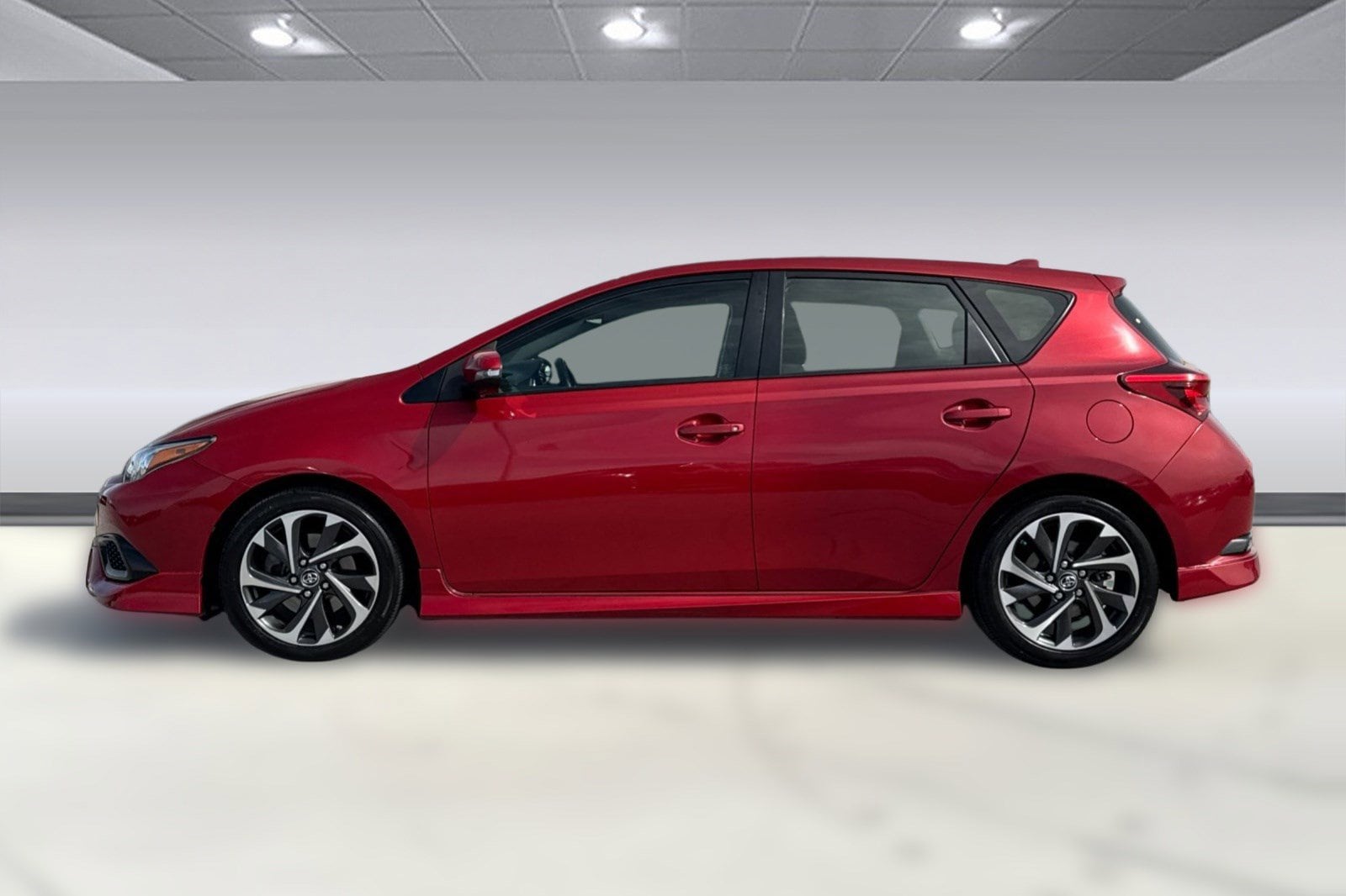 2018 Toyota Corolla iM CVT (Natl) photo 5