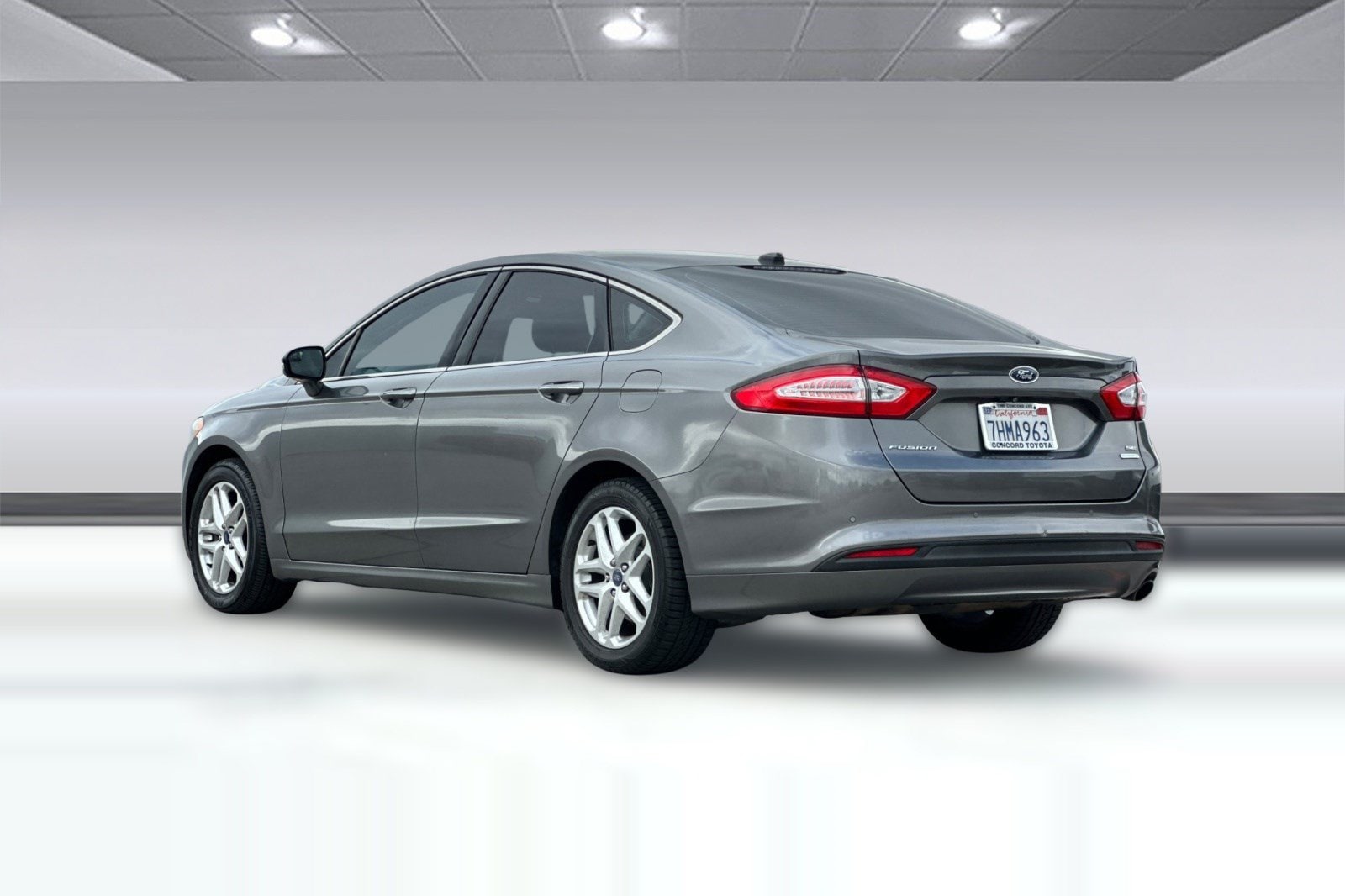 2014 Ford Fusion SE Sedan
