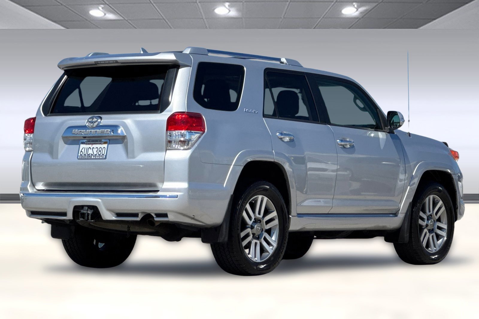 2011 Toyota 4Runner Limited photo 3