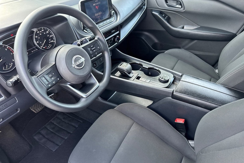 Used 2024 Nissan Rogue S SUV