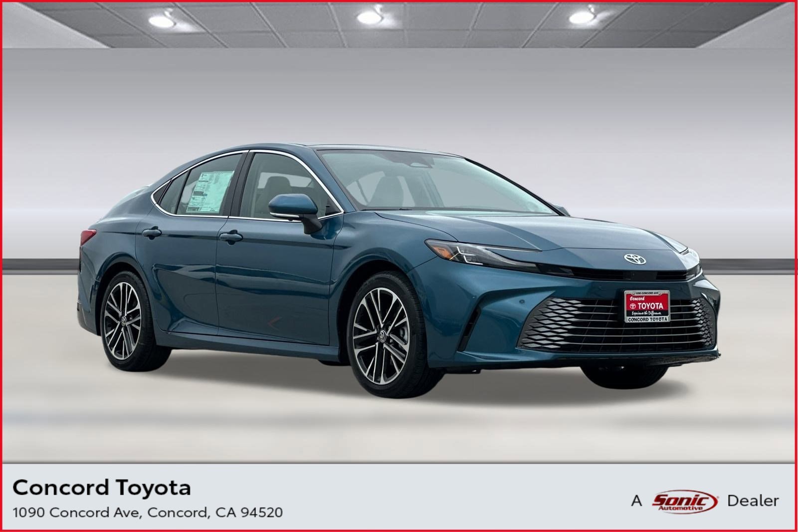 2026 Toyota Camry XLE's photo