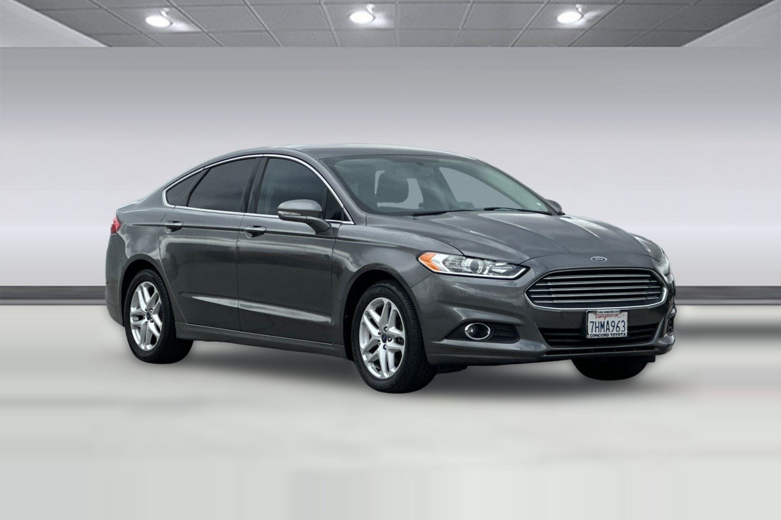 2014 Ford Fusion SE Sedan