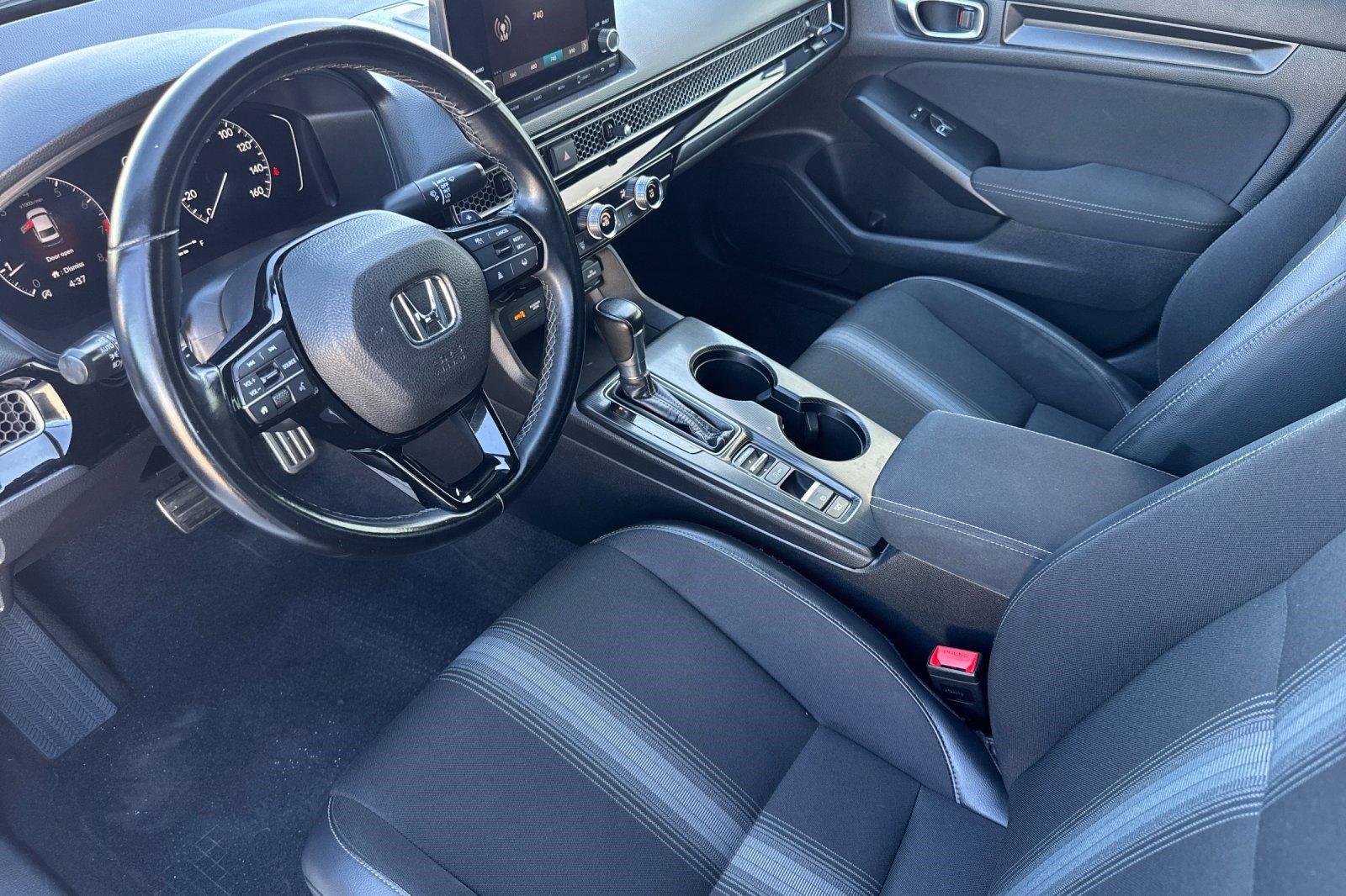 2022 Honda Civic Sport photo 3
