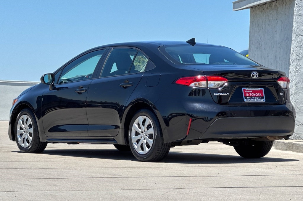 Used 2023 Toyota Corolla LE Sedan