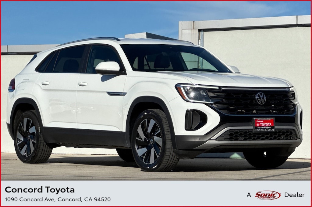 Used 2025 Volkswagen Atlas Cross Sport 2.0T SE w/Technology SUV