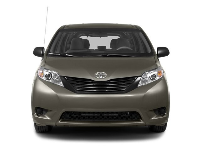 2014 Toyota Sienna XLE photo 4