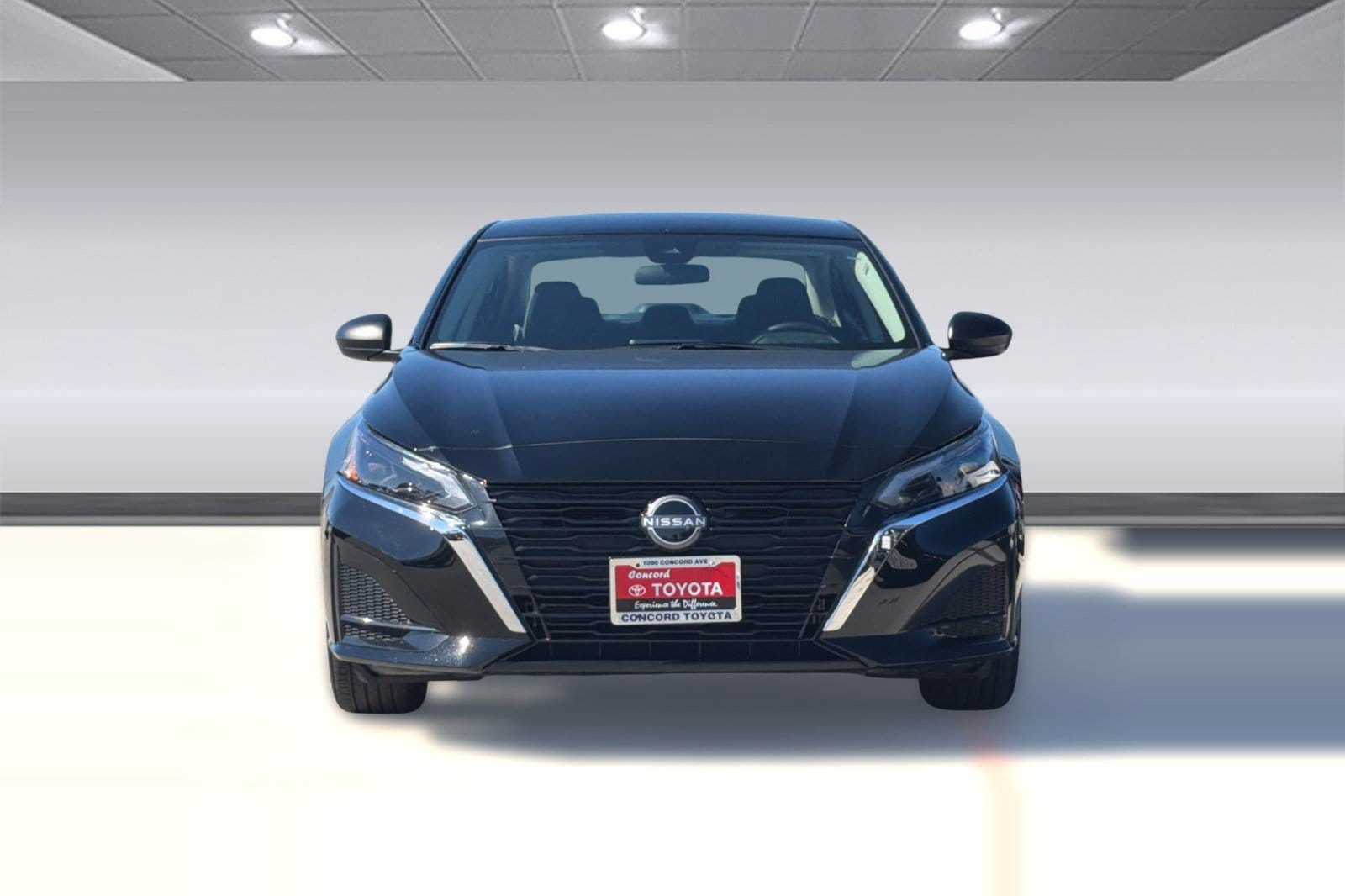 2025 Nissan Altima SV photo 5