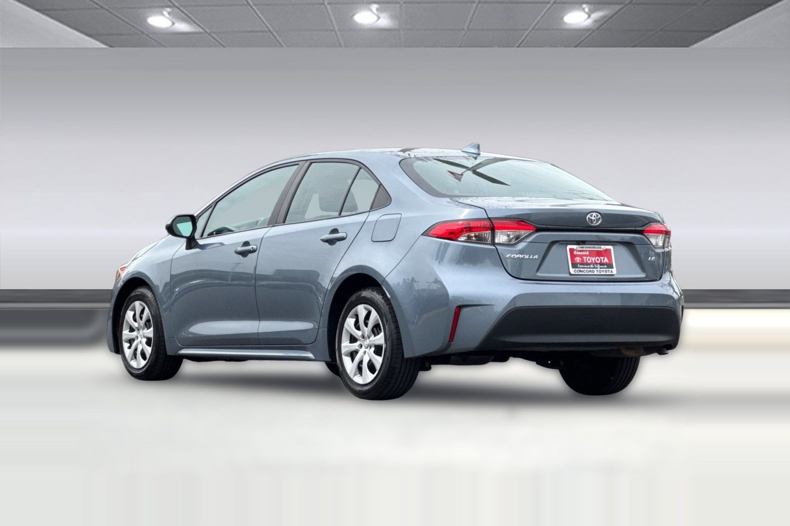 2024 Toyota Corolla LE photo 3