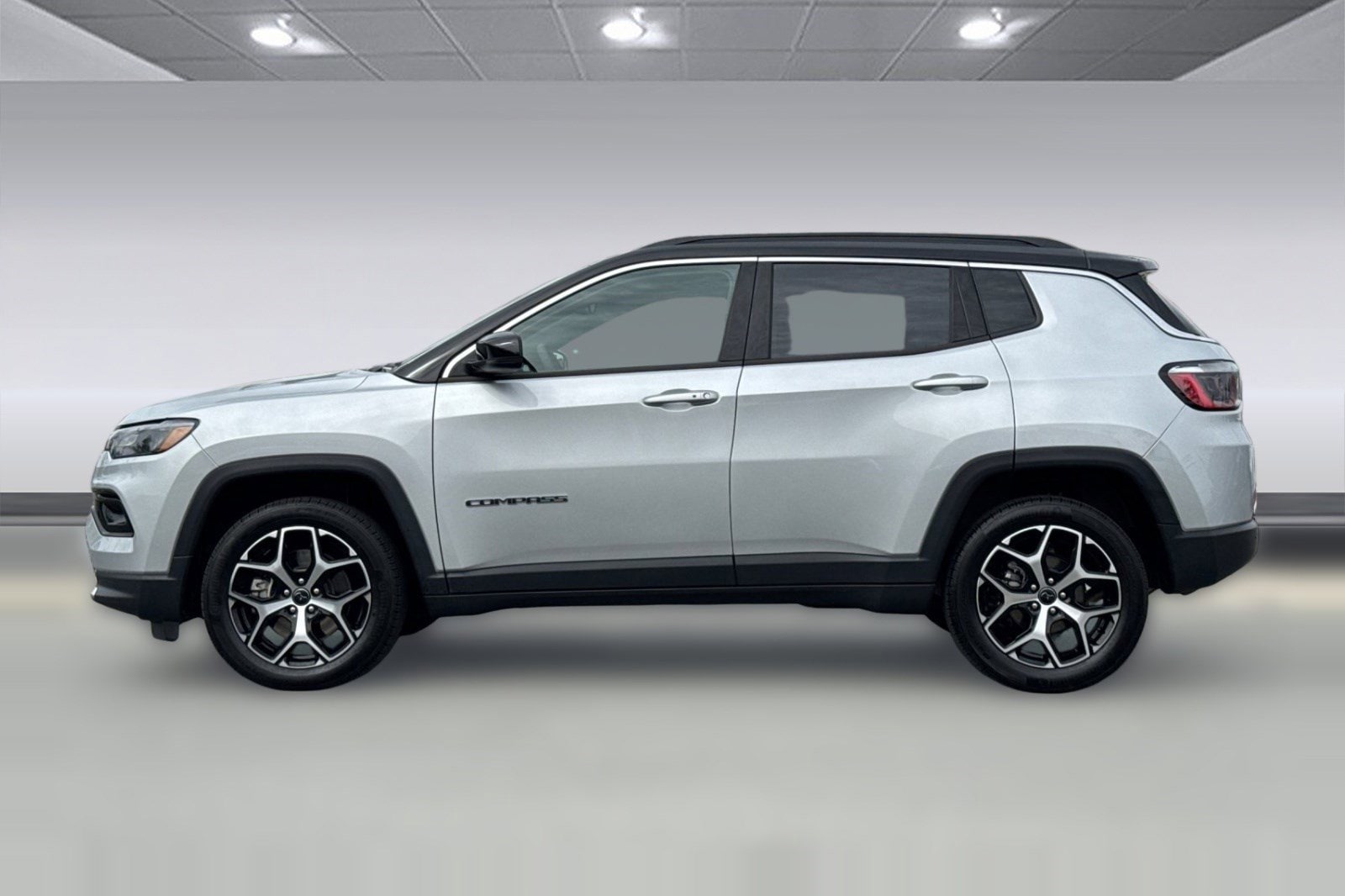 2025 Jeep Compass Limited photo 5