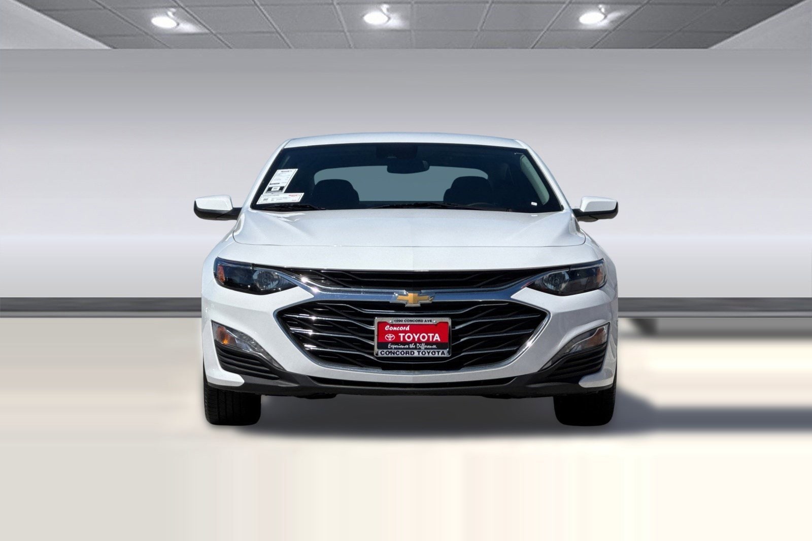 2023 Chevrolet Malibu LT photo 4