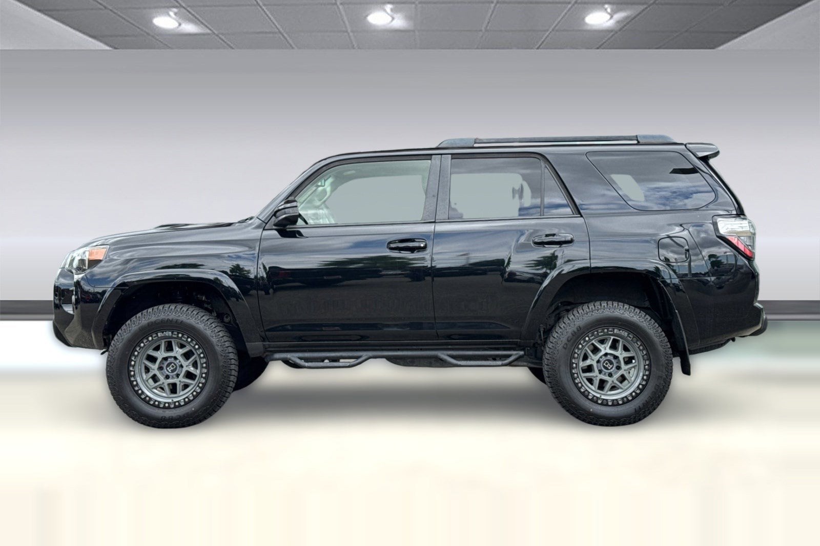 2020 Toyota 4Runner TRD Off Road Premium photo 6