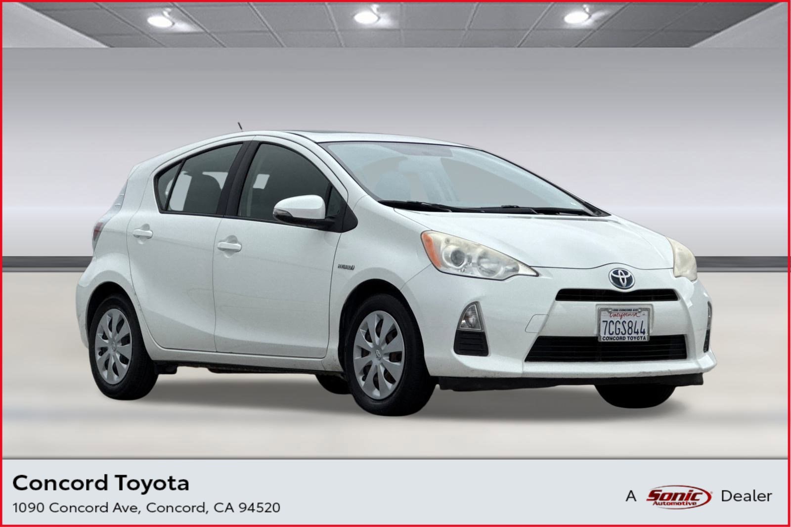 2013 Toyota Prius c Three