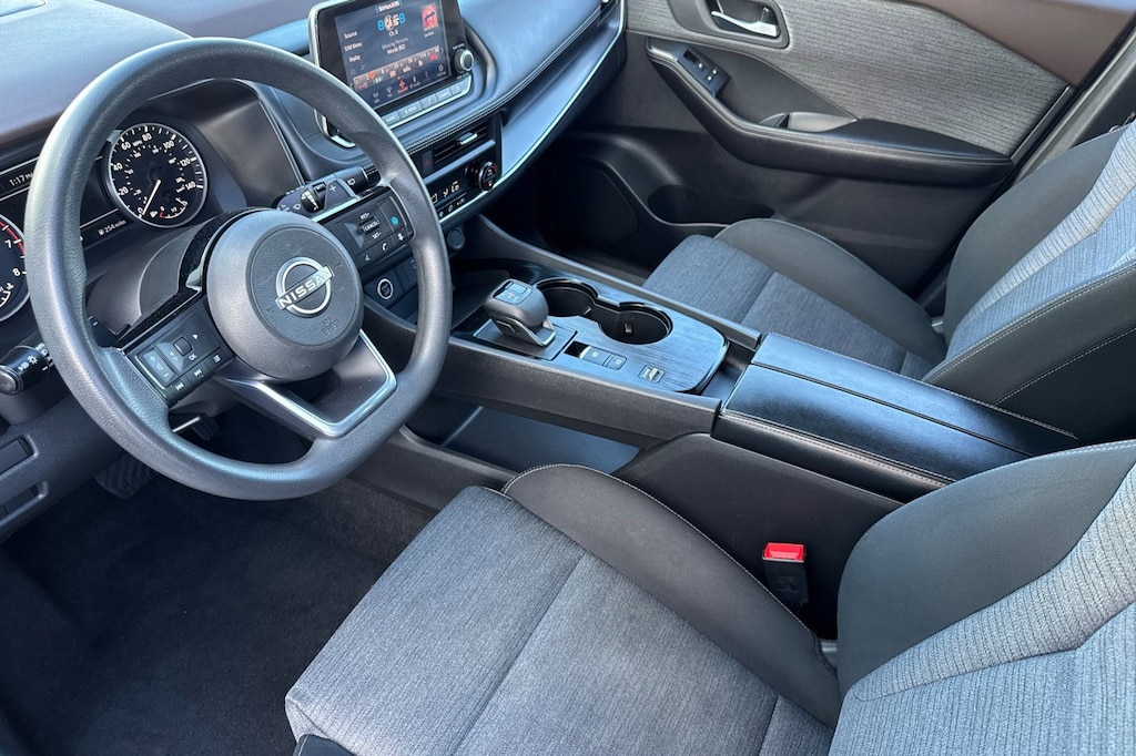 Used 2023 Nissan Rogue SV SUV