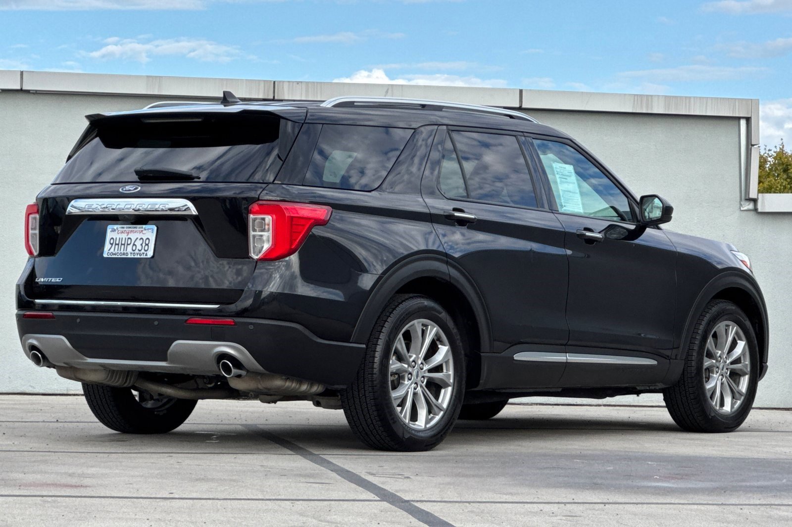 2024 Ford Explorer Limited photo 3