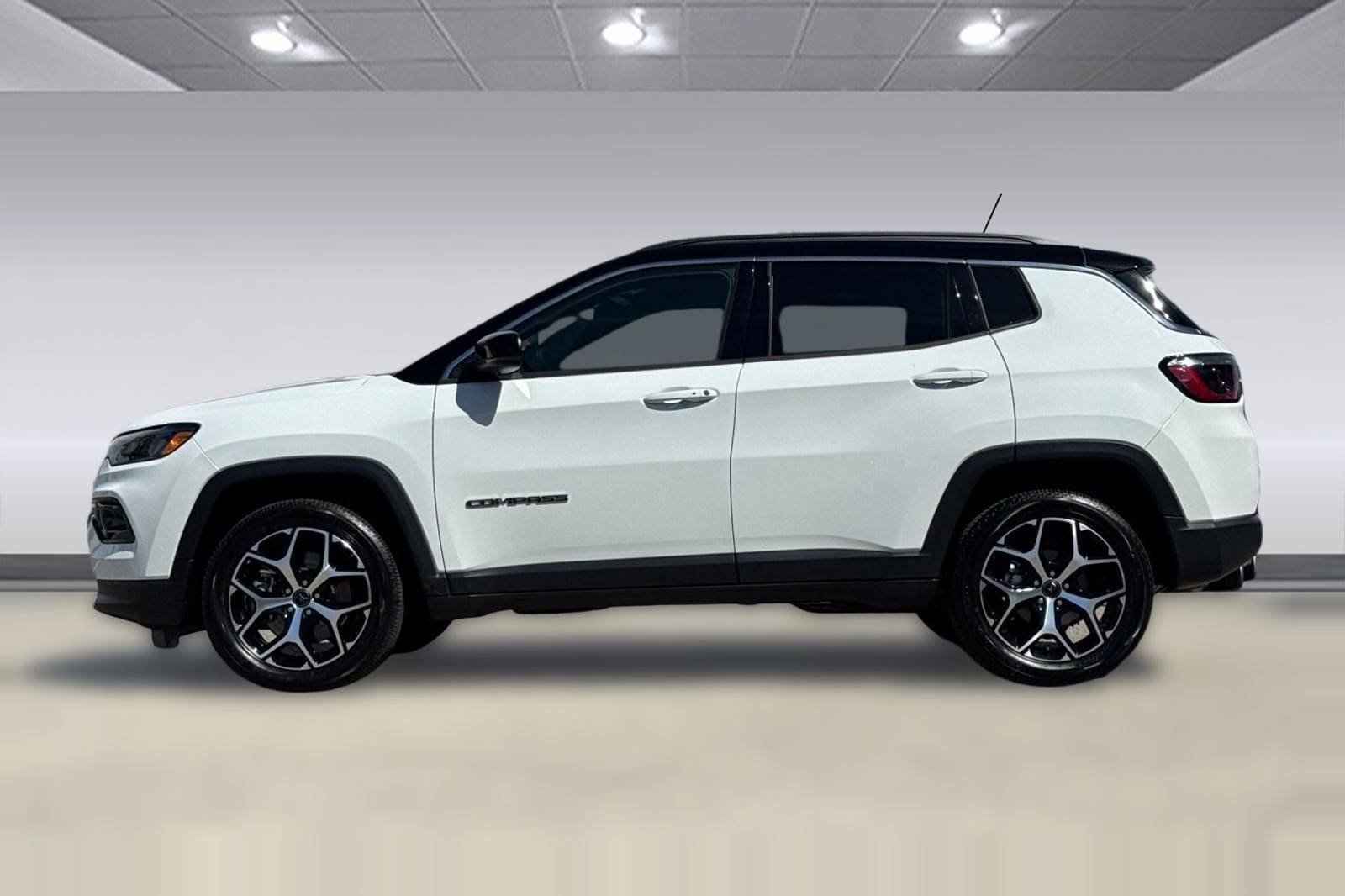 2025 Jeep Compass Limited photo 5