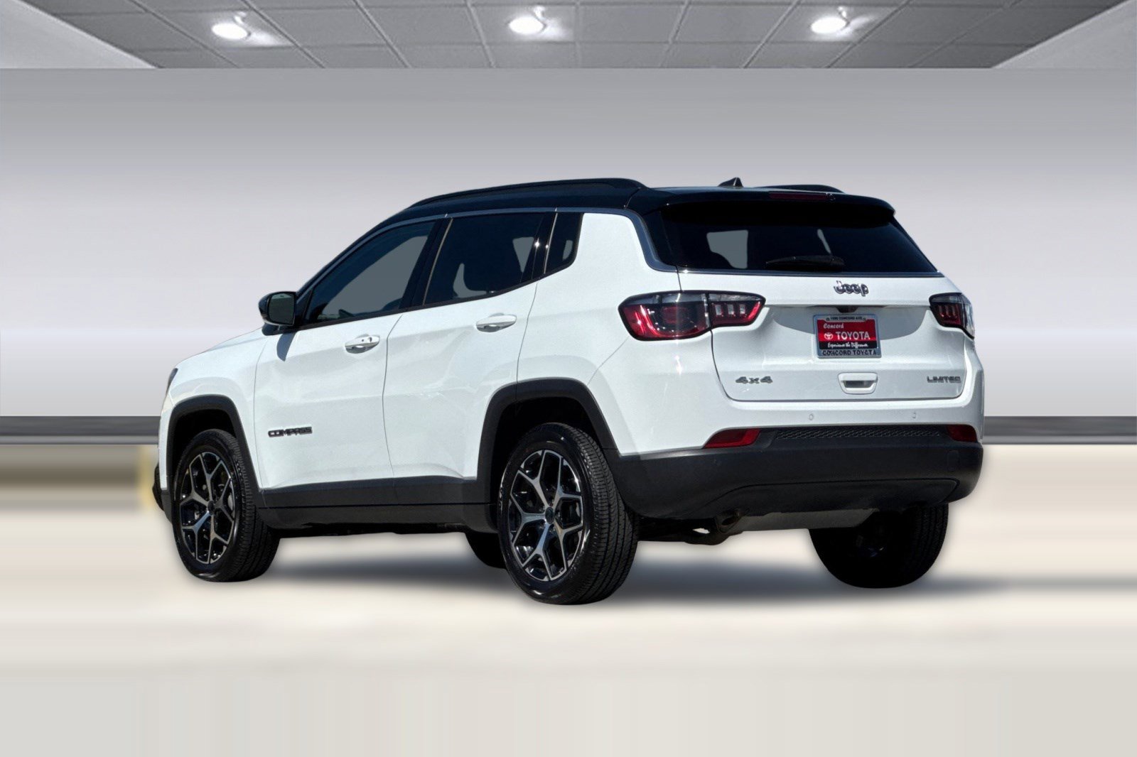 2025 Jeep Compass Limited photo 6