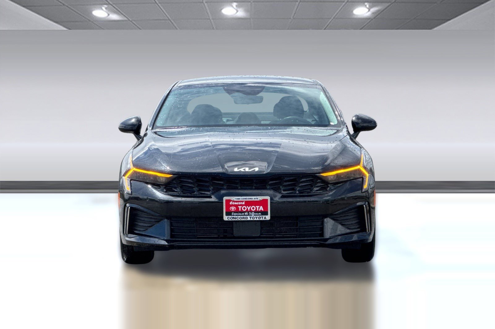 2025 Kia K5 LXS photo 4