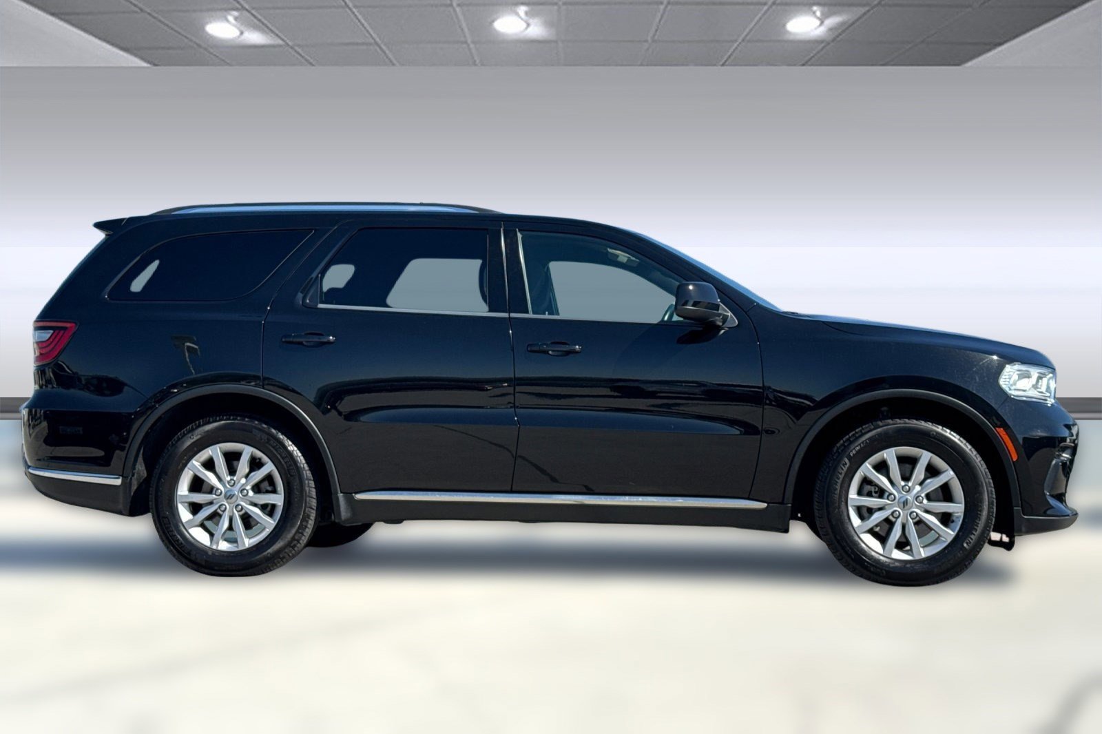 2024 Dodge Durango SXT photo 2