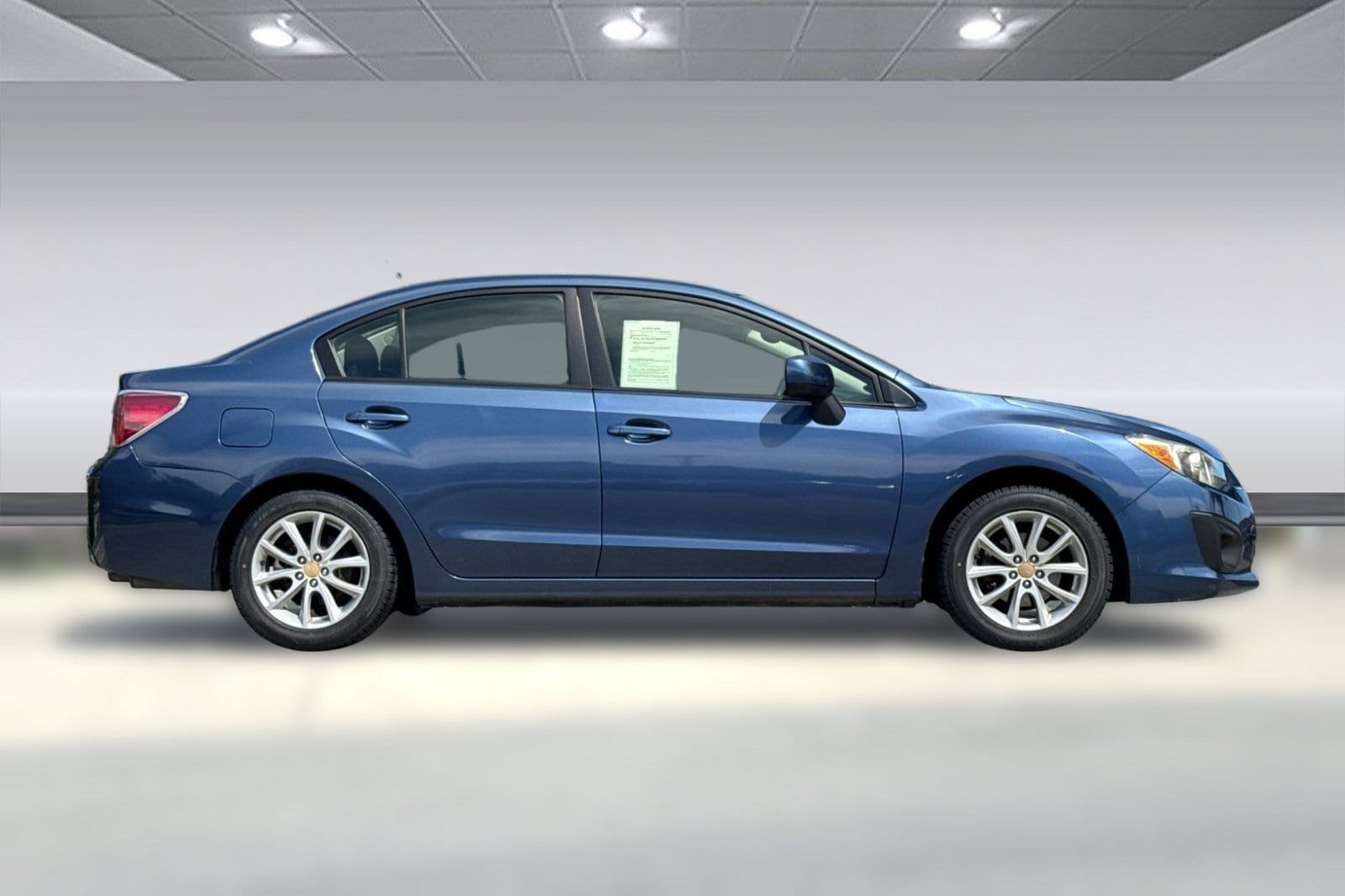 Impreza Premium Sedan