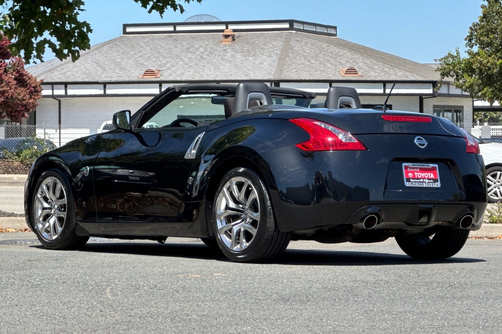 370Z 370Z (2dr Roadster Auto) Convertible