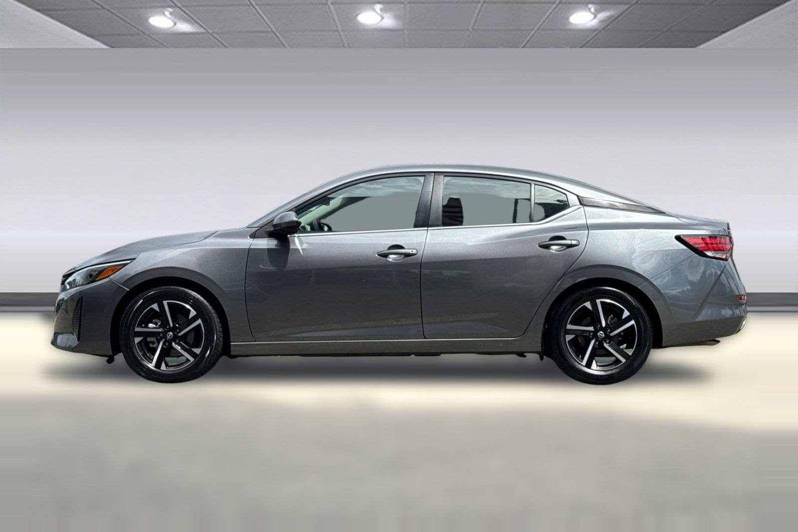 2025 Nissan Sentra SV - Photo 2