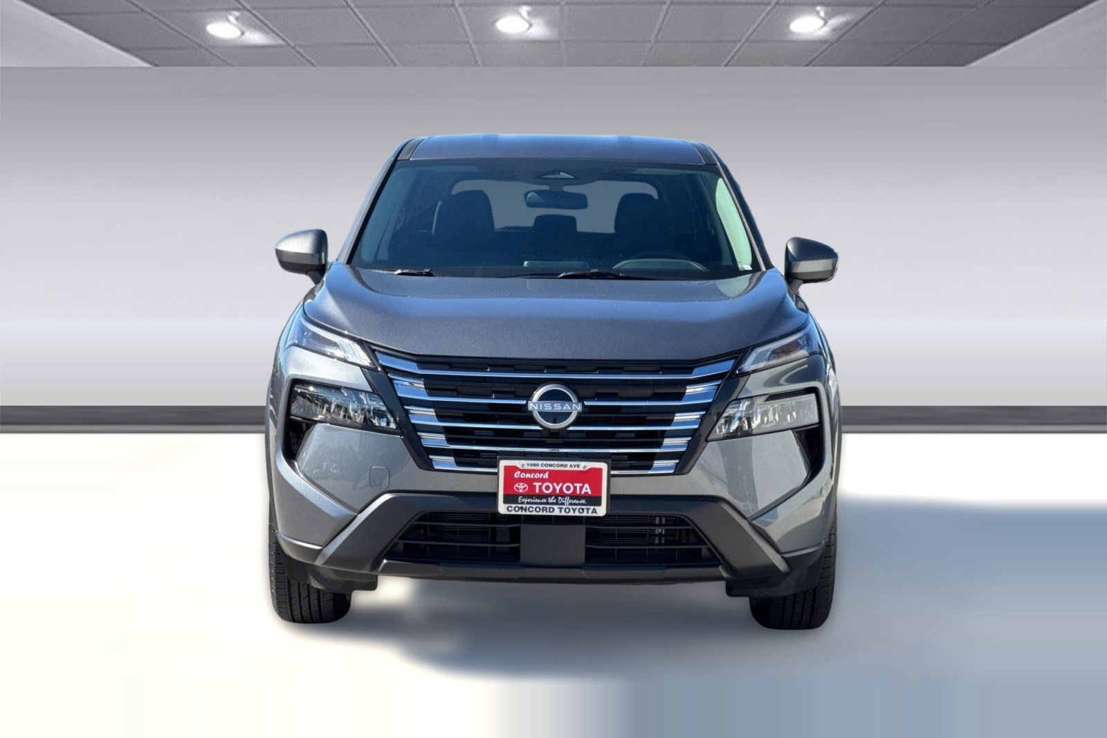 2025 Nissan Rogue SV photo 4