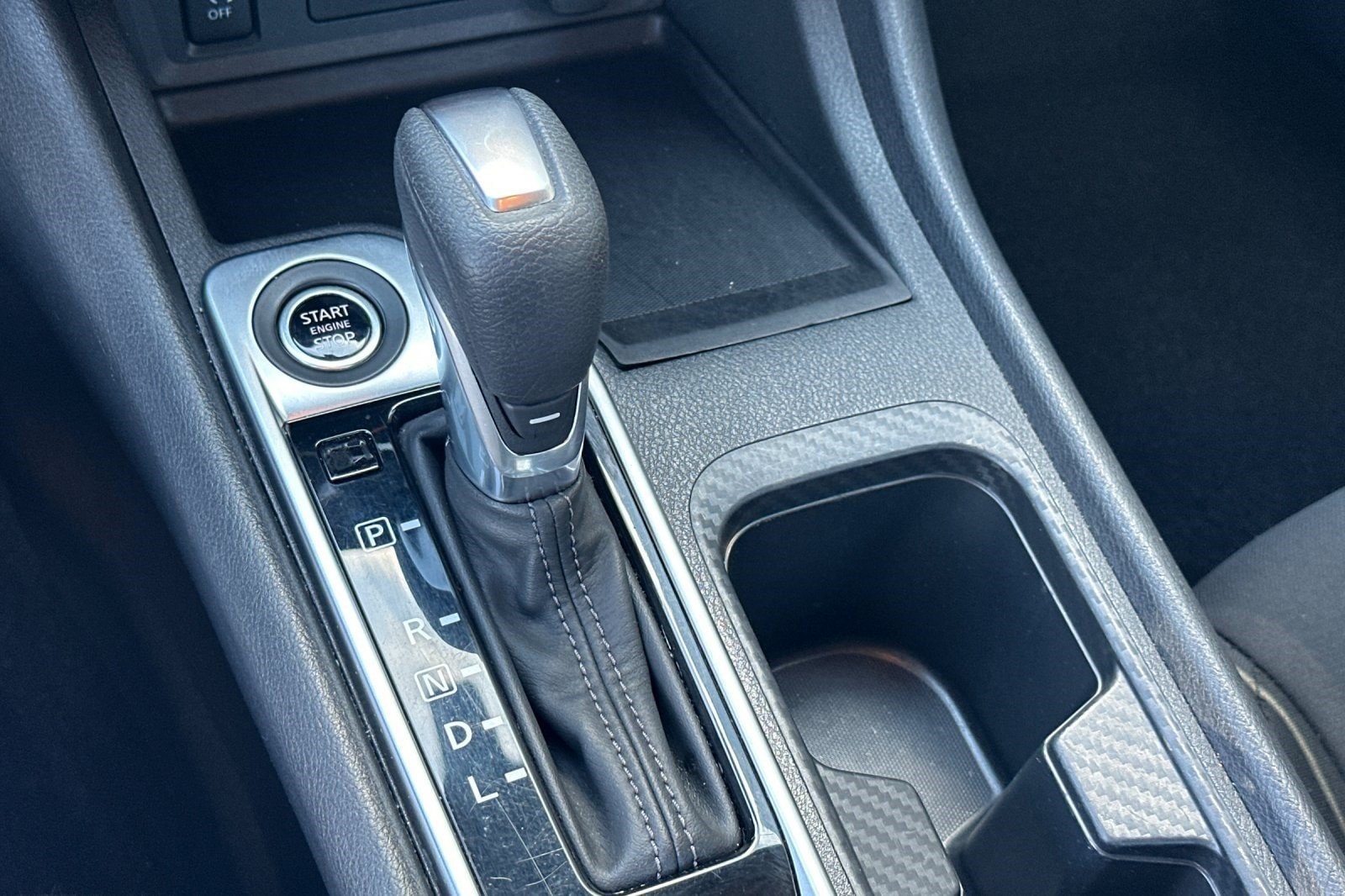 2025 Nissan Sentra SV - Photo 16
