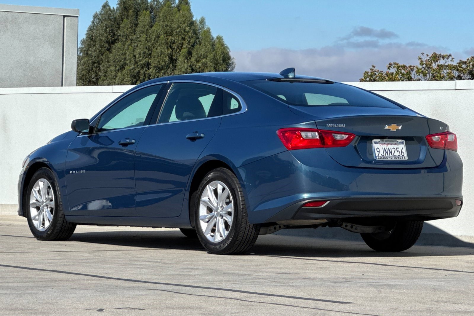2024 Chevrolet Malibu 1LT photo 3
