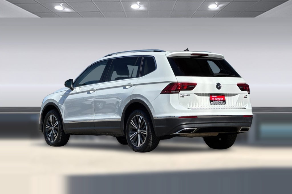 Used 2018 Volkswagen Tiguan SEL SUV