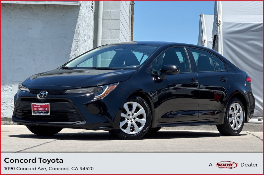 Used 2023 Toyota Corolla LE Sedan