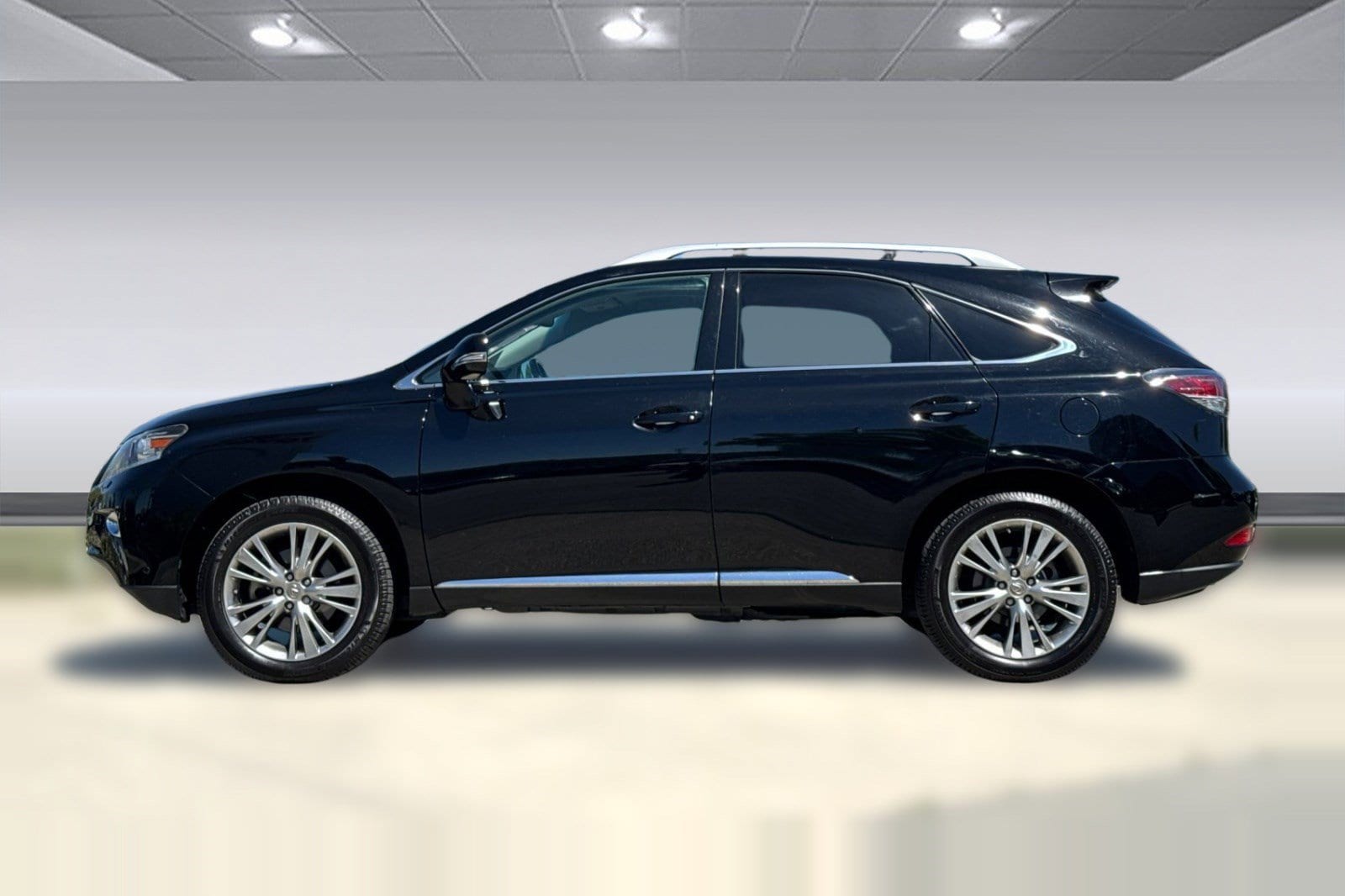 2013 LEXUS RX 350 AWD 4dr photo 5