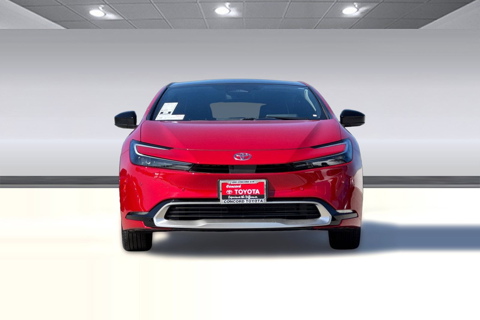2025 Toyota Prius Plug-in Hybrid XSE Premium photo 4