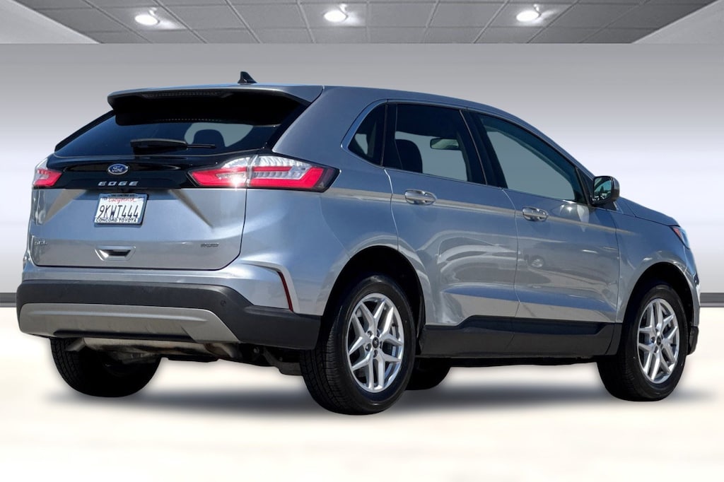 Used 2024 Ford Edge SEL SUV
