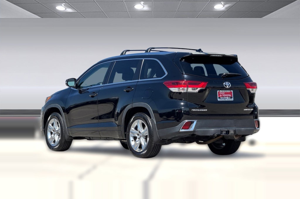 Certified 2017 Toyota Highlander Limited SUV