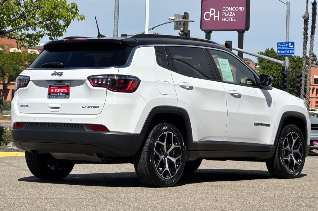 Used 2025 Jeep Compass Limited SUV