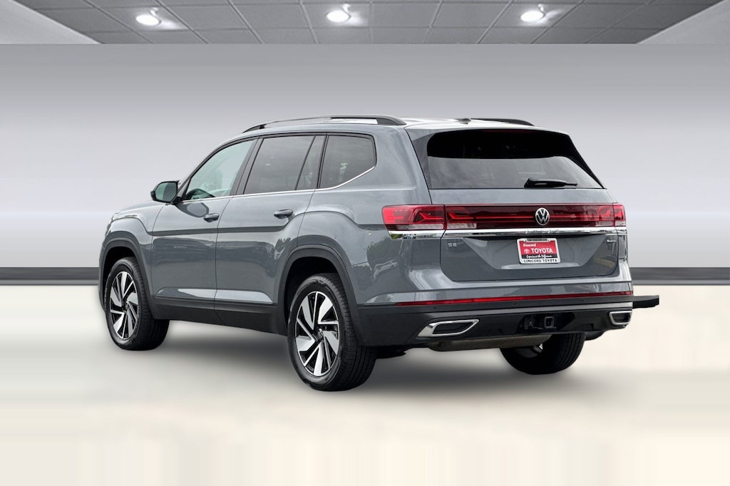 Used 2026 Volkswagen Atlas 2.0T SE w/Technology SUV