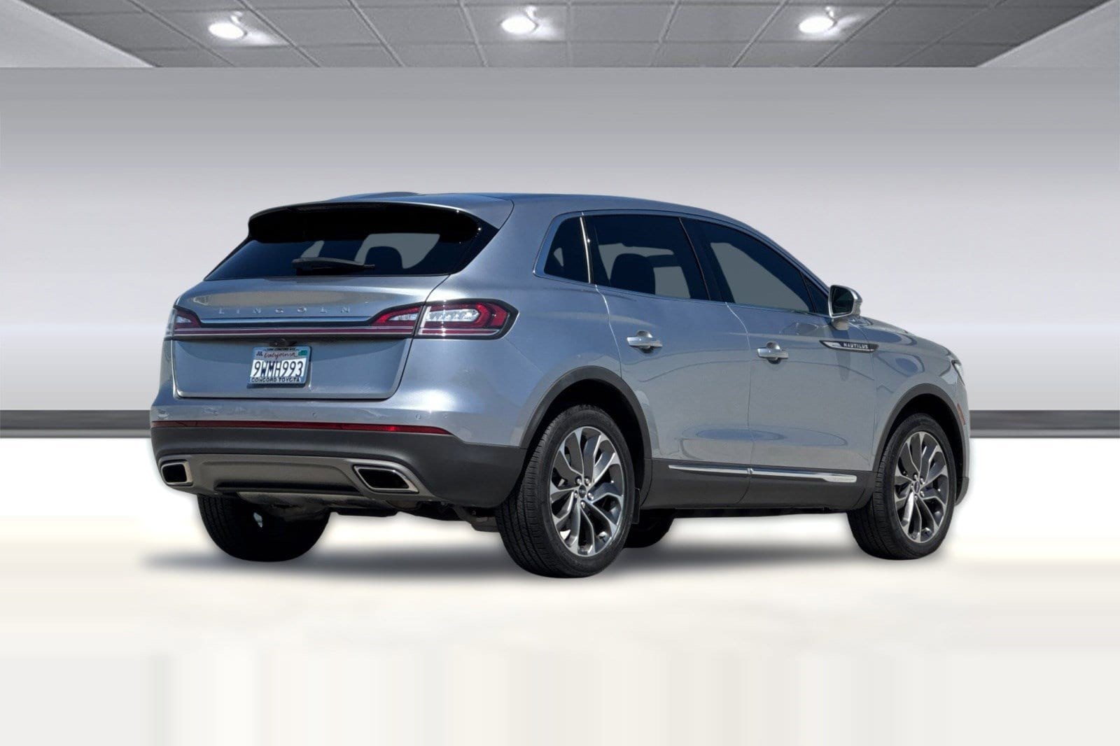 Nautilus Reserve SUV