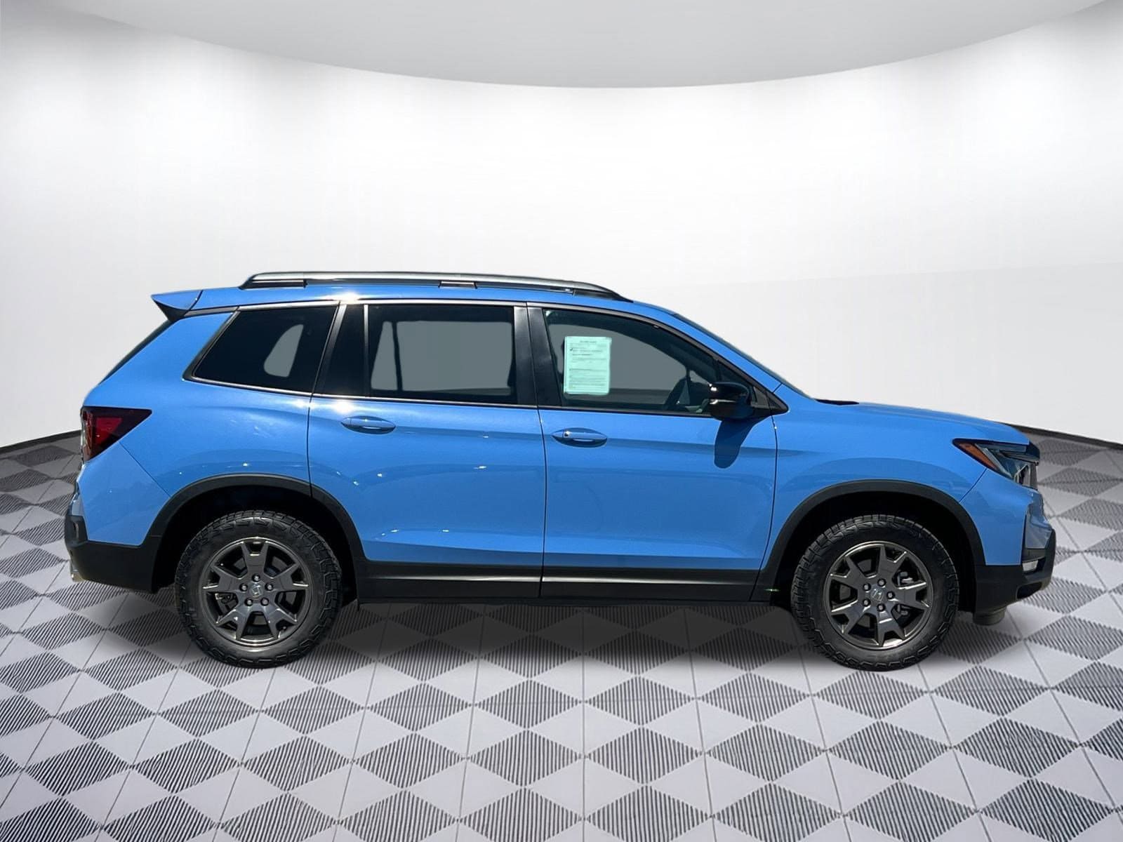 Used 2024 Honda Passport TrailSport with VIN 5FNYF8H63RB003627 for sale in Concord, CA