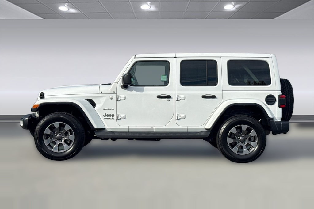 Used 2018 Jeep Wrangler Sahara SUV