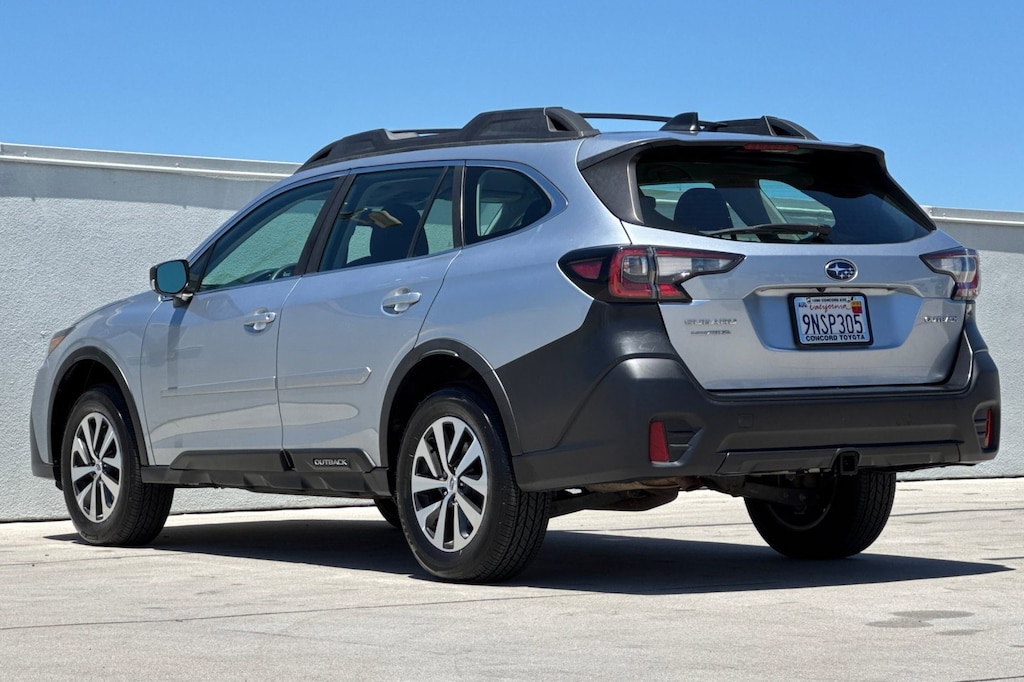 Used 2020 Subaru Outback CVT SUV