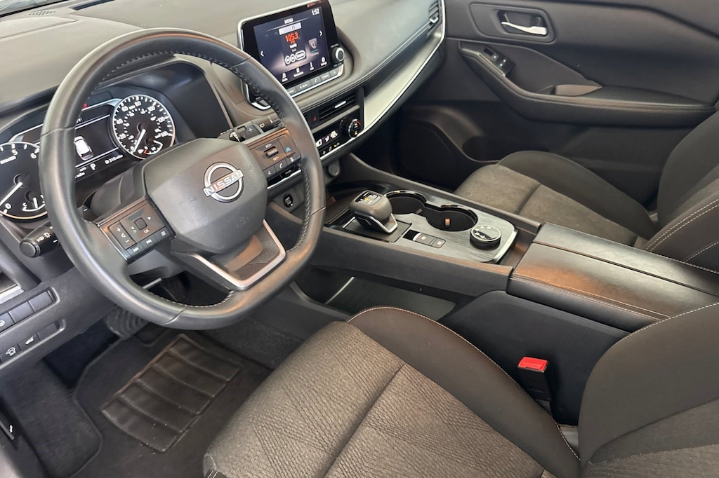 Used 2025 Nissan Rogue SV SUV